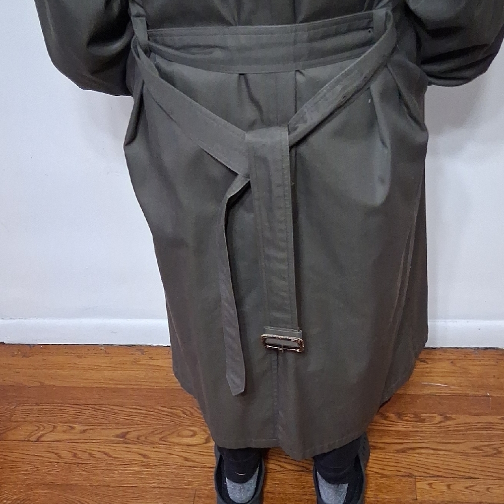 Dior Olive Green Rain-Repellent Trench Coat - Picture 5 of 11